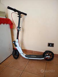 MONOPATTINO DA ADULO NON ELETTRICO