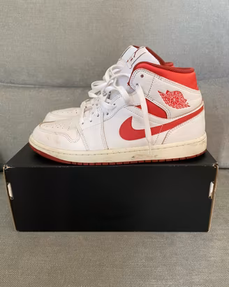 Nike Air Jordan 1 Mid SE Dune Red 42,5