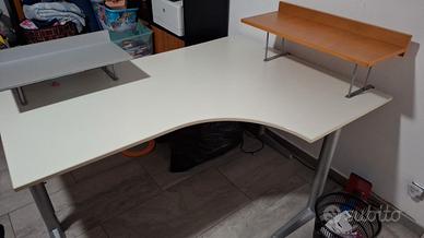 Scrivania Ikea