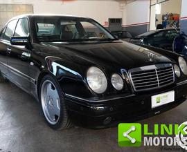 MERCEDES-BENZ E 55 AMG V8 354CV - FULL OPTIONAL