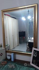 Specchi con cornice oro