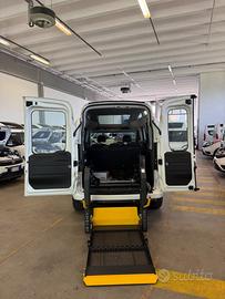 Fiat Doblò Tetto Alto – Trasporto Disabili