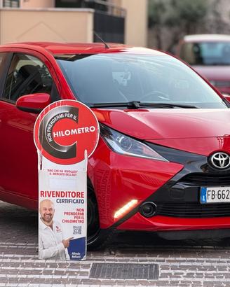 Toyota Aygo 1.0 VVT-i 69 CV 5 porte x-cool