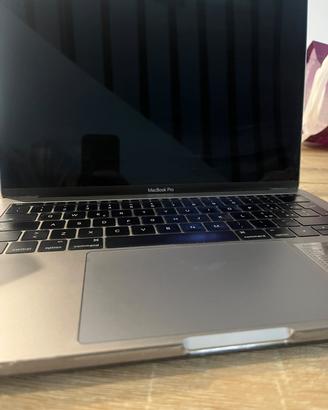 macbook pro 2016
