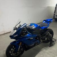 Yamaha R6 2022 pronto pista - ultimo modello