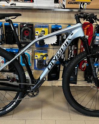 OLYMPIA IRON MTB FRONT 29"