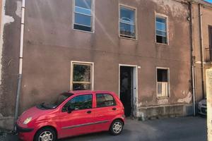 Casa indipendente al grezzo con terrazza e garage