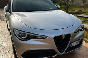 Stelvio 2.2 Q4 190 cv anno 2020