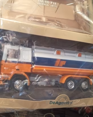 Camion d'epoca De Agostini n. 68 Volvo F12