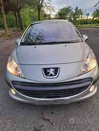 Peugeot 207 1.4 5P