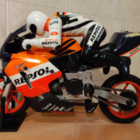 Moto a scoppio HondaRC211VDeAgostiniValentinoRossi