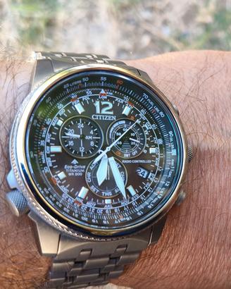 Citizen CB5850-80E 