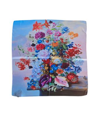 Foulard 70x70 cm in seta al 70% e viscosa al 30% 