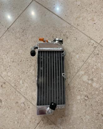 Radiatore GPI racing nuovo