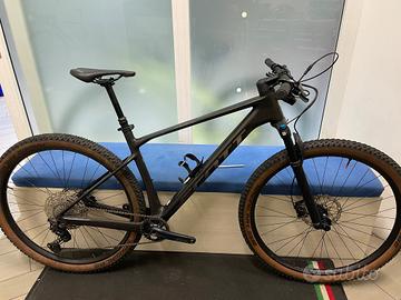 Bicicletta Scott Scale 925 TG L 
