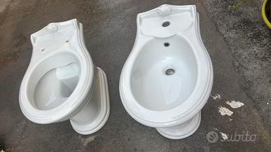 SET DI SANITARI A PAVIMENTO