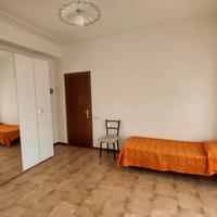 Grande CAMERA SINGOLA STAZIONE CARNATE