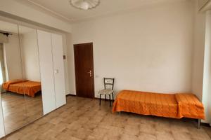 Grande CAMERA SINGOLA STAZIONE CARNATE