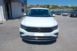 Volkswagen Tiguan 2.0 TDI 150 CV SCR DSG Elegance