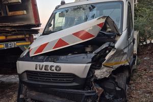 Iveco Daily 50C17 con pannello segnaletica