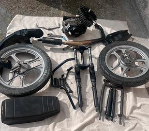 ricambi ciclomotore tipo Tubone minarelli