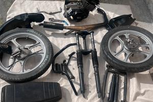 ricambi ciclomotore tipo Tubone minarelli