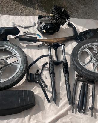 ricambi ciclomotore tipo Tubone minarelli