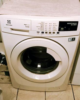 Lavatrice Electrolux (ricambi) LEGGI BENE