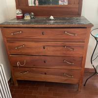 Cassettiera con specchio