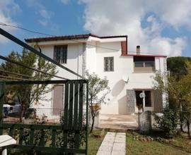Villa Piana degli Albanesi a 20 km da Palermo