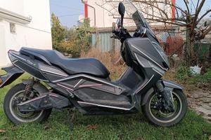 Scooter elettrico Jonway MJS-E intero o ricambi