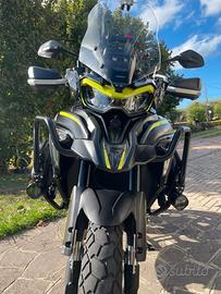 Moto Benelli TRK 702 702x
