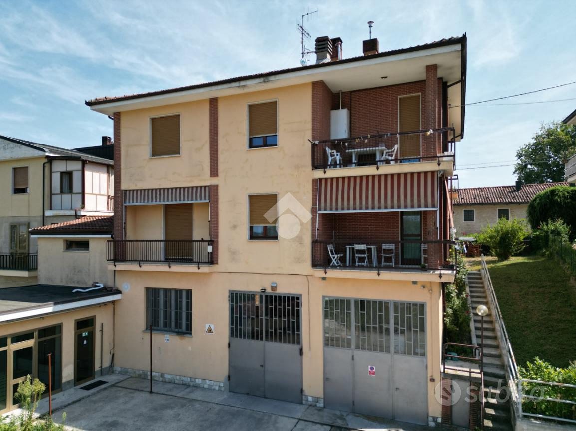 5 LOCALI A LA MORRA - Vista 3
