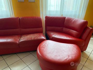 Divano artigianale con puff in vera pelle