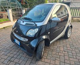 Smart ForTwo 700 coupé pure (37 kW)