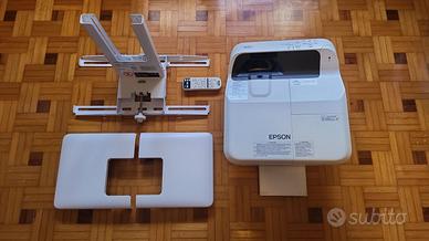 Proiettore Epson EB-670 XGA 3100 lumen 4:3