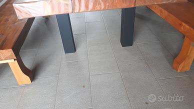 tavolo e panche