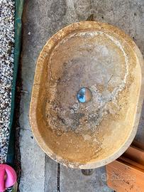 Lavabo da appoggio in marmo travertino