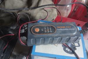 caricabatterie e mantenitore di carica Tronic T4X