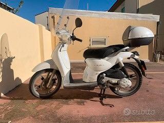 Aprilia Scarabeo 50 - 2009