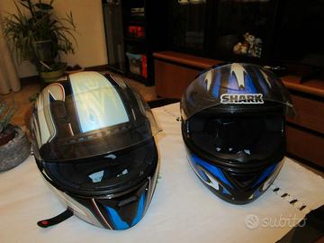 Caschi moto integrali