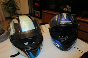 Caschi moto integrali