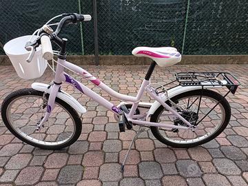 Bici bambina 20" con cestino e 6 velocità