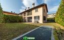bilocale-con-200-mq-di-giardino-privato-box-e-can