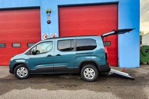 Peugeot Rifter - Auto per disabili con pianale rib