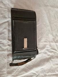 Macchina fotografica a soffietto vintage