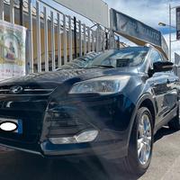 FORD KUGA TITANIUM CAMBIO AUTOMATICO