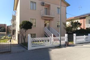 Appartamento Casalborsetti nord per l'estate