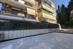 Appartamento Roma [RM639VRG] (Alessandrino)