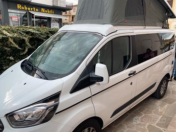 Laika kosmo urban f100+ cambio aut.6 posti viaggio